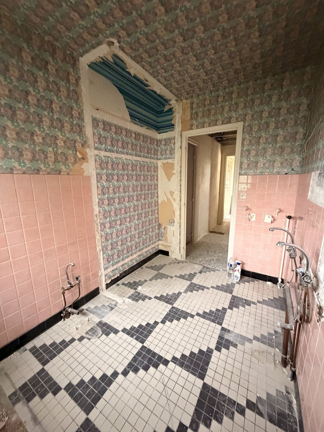 Salle de bain avant travaux